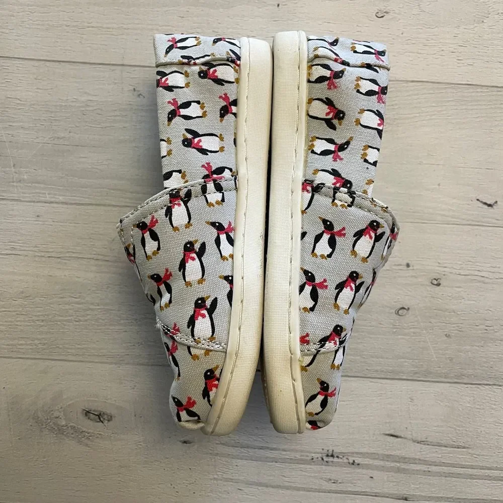 TOMS fleece lined‎ alpargatas penguin print little kids 10